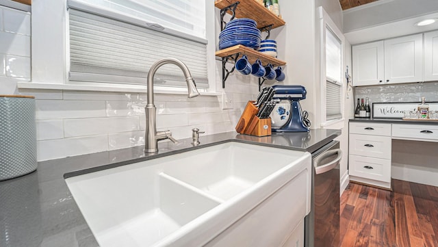 405 N Grace St N, Houston, TX 77003 - kitchen featuring a sink, decorative backsplash, white cabinetry, and open shelves