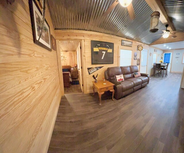 151 Canadian Dr, Trinity, TX 75862