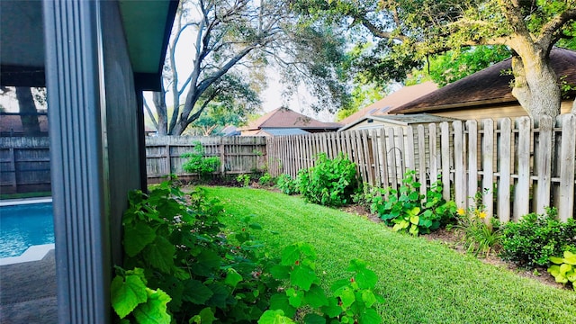 53 S Calla Lily Ct, Lake Jackson, TX 77566 - view of yard