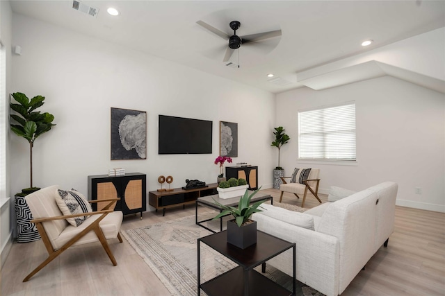 2520 Live Oak St, Houston, TX 77004 - living area featuring ceiling fan, light wood-style floors, recessed lighting, and baseboards