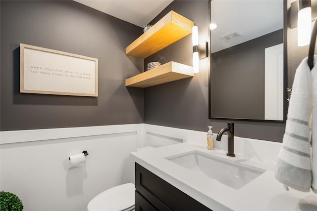 2520 Live Oak St, Houston, TX 77004 - bathroom featuring vanity and toilet
