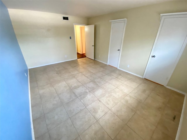 11550 Chimney Rock Rd Unit 329, Houston, TX 77035 - unfurnished bedroom featuring baseboards