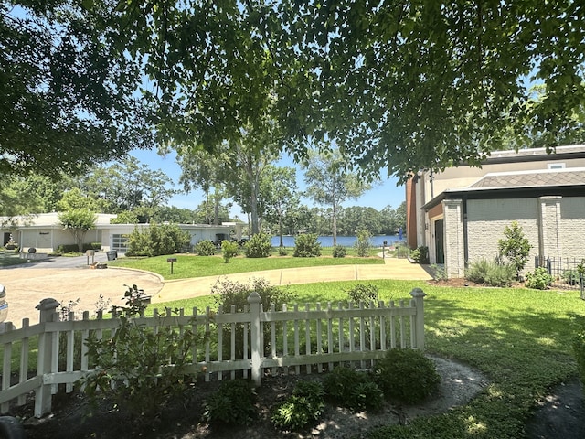 13106 Lookout Mountain Ct, Houston, TX 77069 - view of yard