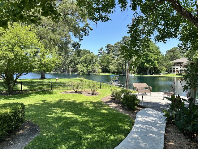 13106 Lookout Mountain Ct, Houston, TX 77069 - view of yard featuring a water view and view of scattered trees