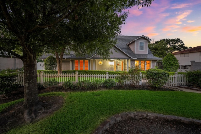 13106 Lookout Mountain Ct, Houston, TX 77069 - view of front of house with a fenced front yard
