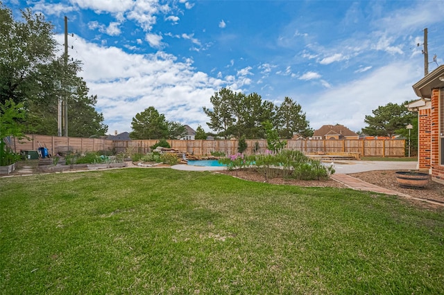 5003 Crystal Wind Ln, Katy, TX 77494 - view of yard featuring a vegetable garden