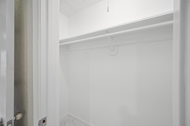 2414 Camillia St, Highlands, TX 77562 - view of closet