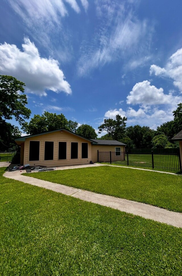 125 Mimosa Pt, Livingston, TX 77351 - view of front of property
