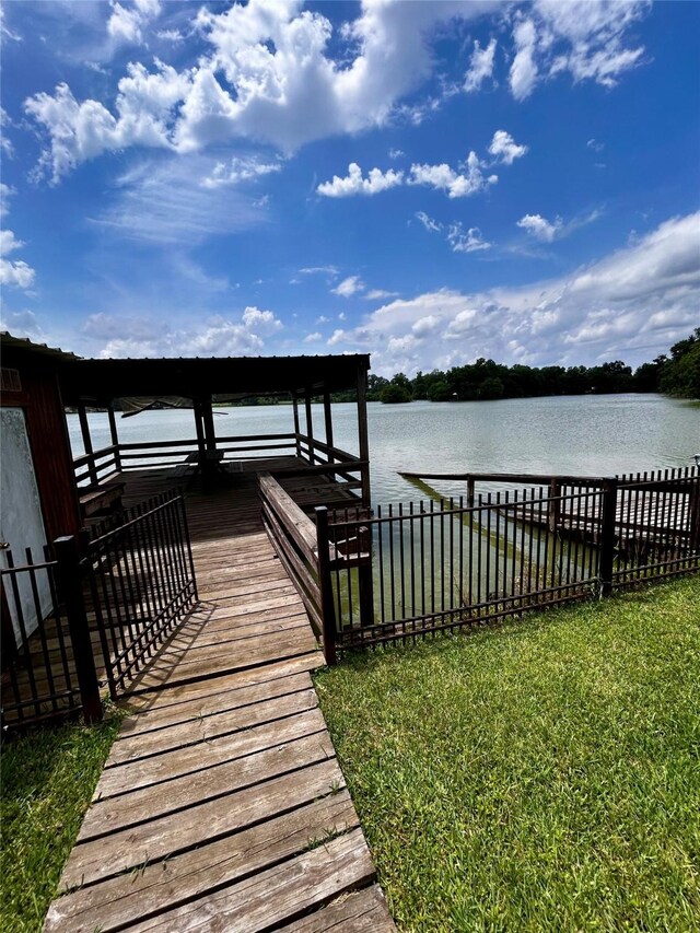 125 Mimosa Pt, Livingston, TX 77351 - dock featuring a water view