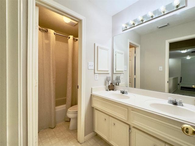 2807 Enchanted Landing Ct, Katy, TX 77494 - full bath featuring double vanity, shower / bathtub combination with curtain, and toilet