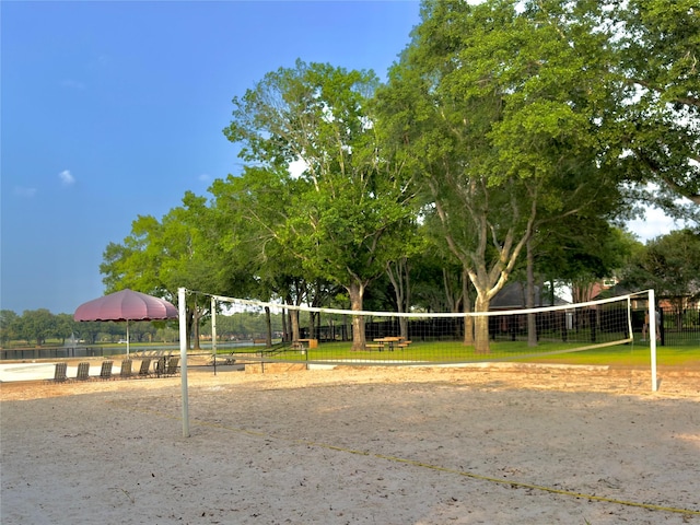 2807 Enchanted Landing Ct, Katy, TX 77494 - view of community with volleyball court