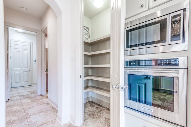 403 Harborside Way, Kemah, TX 77565 - view of pantry