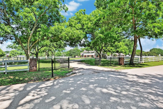 6803 Shady Ln, Richmond, TX 77406 - view of asphalt driveway