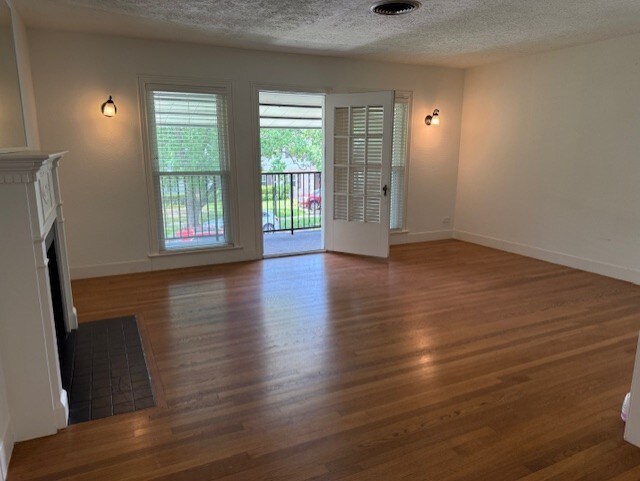 2312 Watts St, Houston, TX 77030 - photo 14