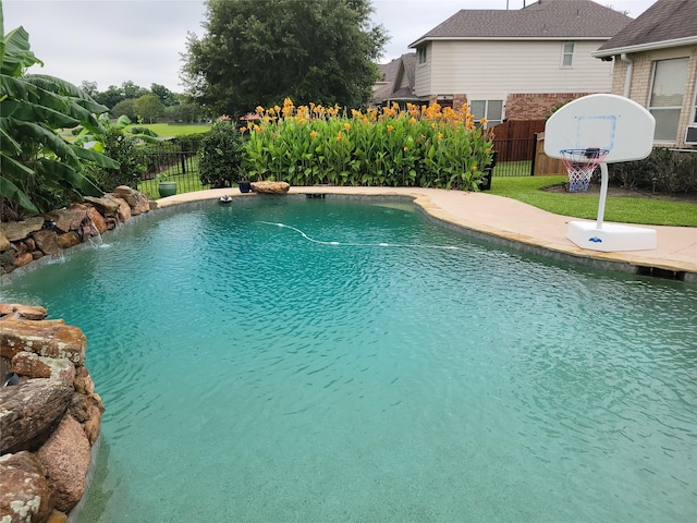 5647 Horseshoe Fls, Missouri City, TX 77459 - view of swimming pool