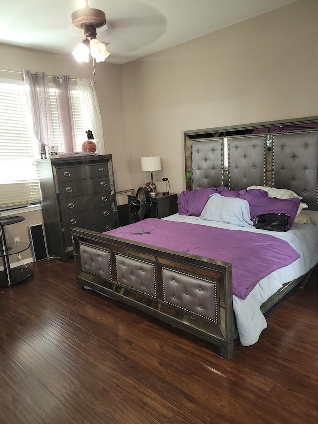 5647 Horseshoe Fls, Missouri City, TX 77459 - bedroom featuring wood finished floors and ceiling fan