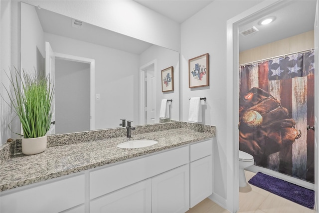17346 Camillia Trl, Conroe, TX 77302 - full bathroom with vanity, toilet, and a shower with shower curtain