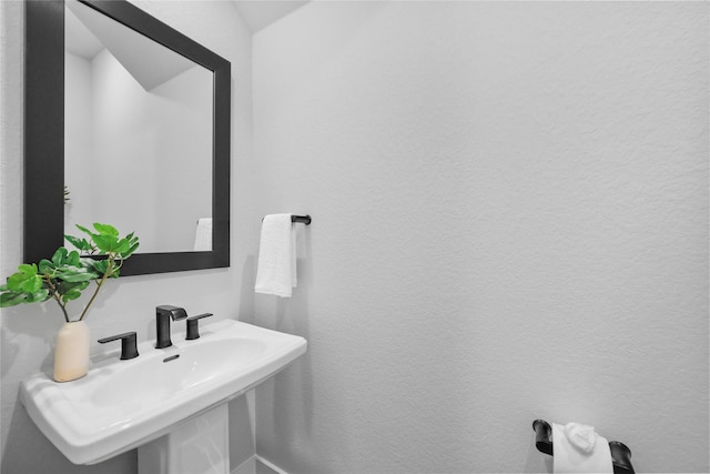 17346 Camillia Trl, Conroe, TX 77302 - bathroom with a sink