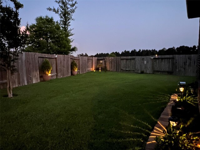 115 Carriage Ct, Magnolia, TX 77354 - view of yard
