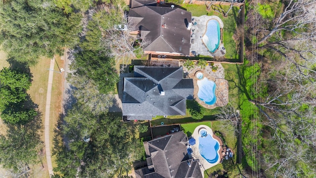 3106 Five Oaks Dr, Missouri City, TX 77459 - aerial view of a pool area