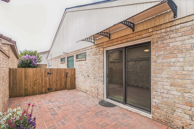 14147 Hillvale Dr, Houston, TX 77077 - view of patio / terrace