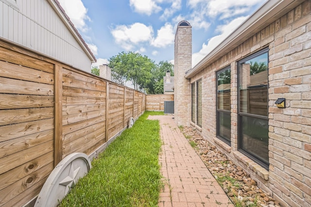14147 Hillvale Dr, Houston, TX 77077 - view of yard with cooling unit