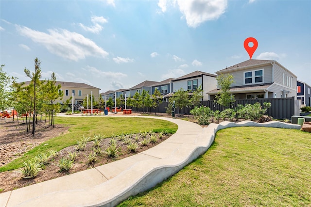 614 Seabreeze Dr, Kemah, TX 77565 - surrounding community featuring a residential view