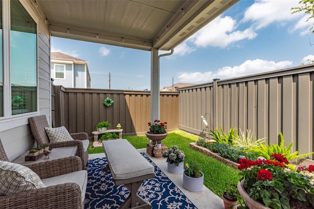 614 Seabreeze Dr, Kemah, TX 77565 - fenced backyard with a patio