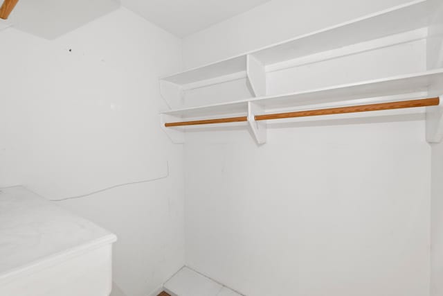 2413 38th Ave N, Texas City, TX 77590 - view of spacious closet