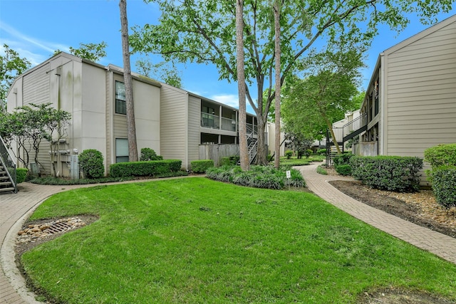 1100 Augusta Dr Unit 33, Houston, TX 77057 - view of building exterior with stairway