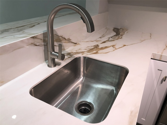 17202 Imperial Valley Dr Unit 16, Houston, TX 77060 - kitchen view of a sink and light countertops