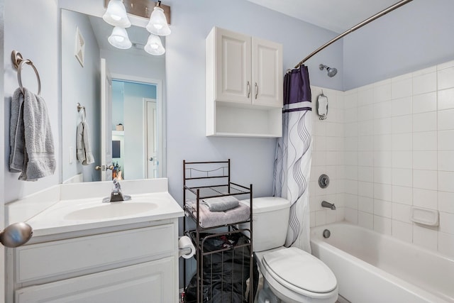 1725 Harvey Mitchell Pkwy S Unit 2433, College Station, TX 77840 - full bathroom with vanity, shower / tub combo with curtain, and toilet