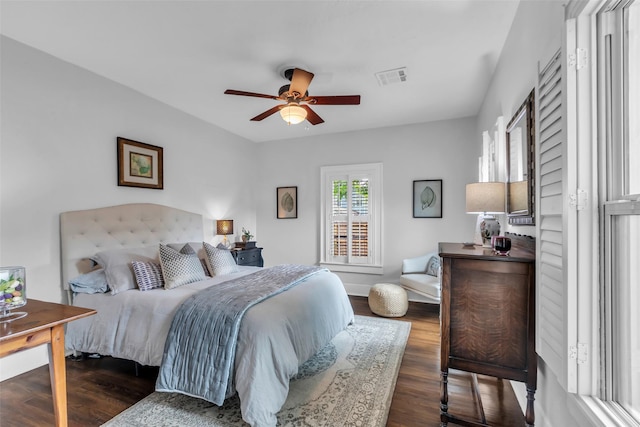 1618 Lawrence St, Houston, TX 77008 - bedroom with wood finished floors and a ceiling fan