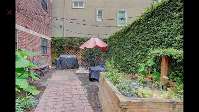 118 Mcgowen St Unit E, Houston, TX 77006 - view of patio / terrace