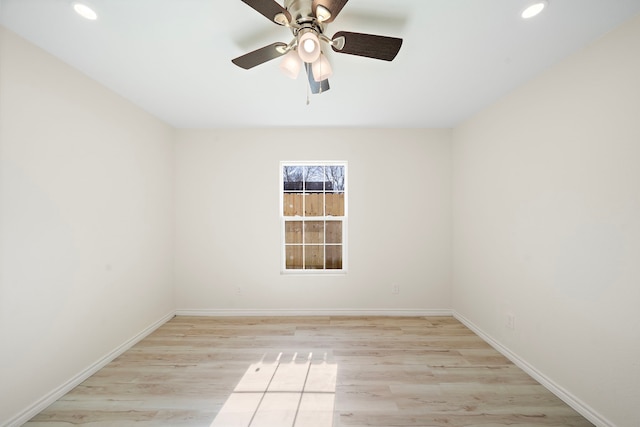 305 E Humble St, Baytown, TX 77520 - empty room featuring recessed lighting, light wood-type flooring, baseboards, and a ceiling fan