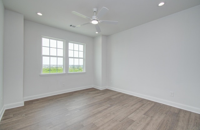 25814 Bay Breeze Dr, Galveston, TX 77554 - empty room featuring wood finished floors, baseboards, recessed lighting, and a ceiling fan