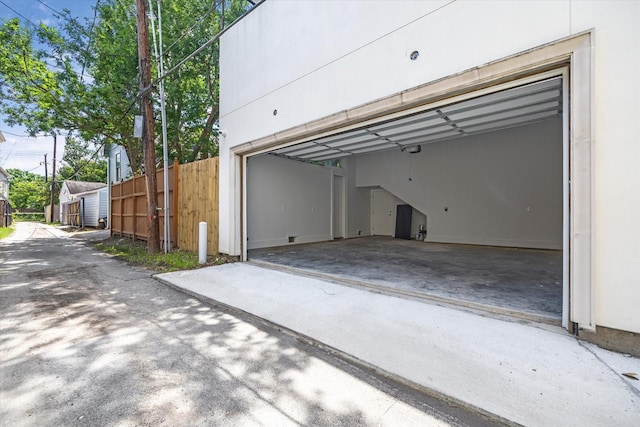 2216 Tangley St, Houston, TX 77005 - garage featuring driveway