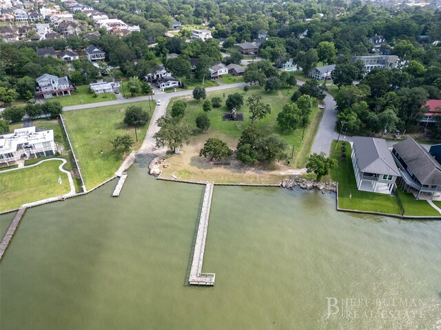 1825 Cove Park Dr, League City, TX 77565