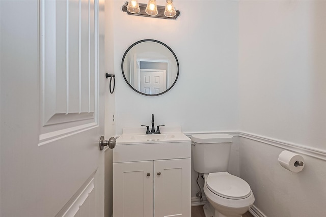 1010 Cheyenne Meadows Dr, Katy, TX 77450 - bathroom featuring vanity, toilet, and a chandelier