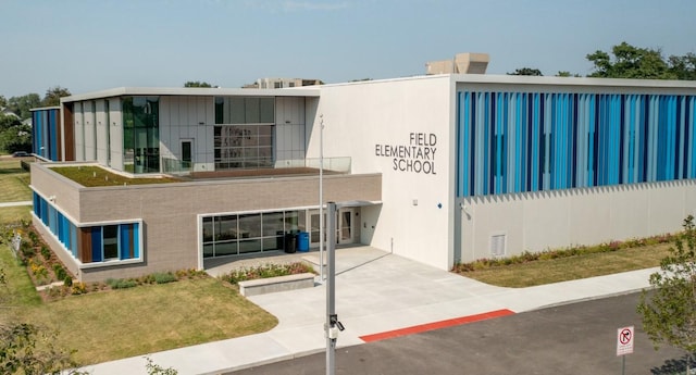 1212 Nadine St, Houston, TX 77009 - view of building exterior