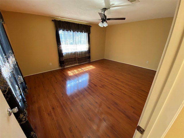 3306 High Pine Dr, Missouri City, TX 77459 - unfurnished room with dark wood-style flooring and ceiling fan