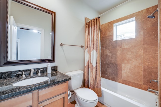 2915 Pease St, Houston, TX 77003 - bathroom featuring toilet, shower / tub combo with curtain, and vanity