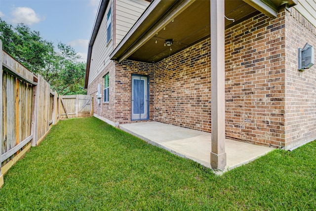 4114 Elk Bluff Ln, Katy, TX 77494 - view of yard featuring a patio