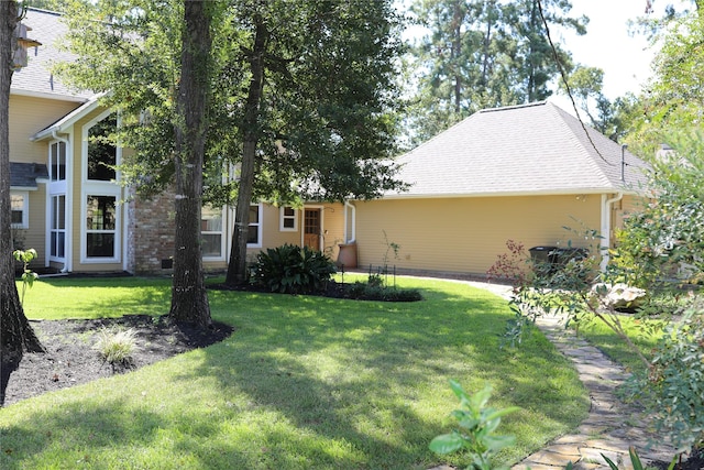 3003 Roseheath Ln, Houston, TX 77073 - view of grassy yard