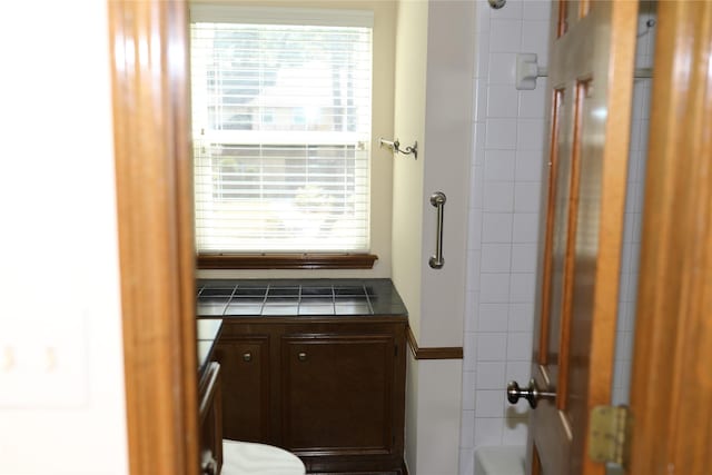3003 Roseheath Ln, Houston, TX 77073 - full bath with toilet