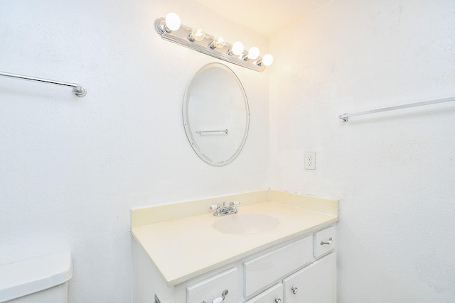 2350 Bering Dr Unit 105, Houston, TX 77057 - bathroom with vanity and toilet