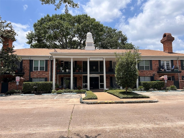 3400 Timmons Ln Unit 30, Houston, TX 77027 - view of building exterior with uncovered parking