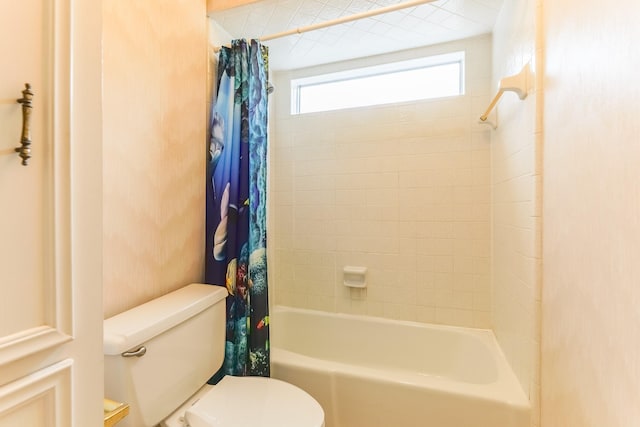 518 Lorie Ln, Pasadena, TX 77586 - full bathroom featuring shower / bathtub combination with curtain and toilet