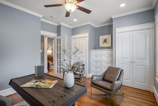 823 E 27th St, Houston, TX 77009 - office area featuring a ceiling fan, light wood finished floors, recessed lighting, baseboards, and crown molding