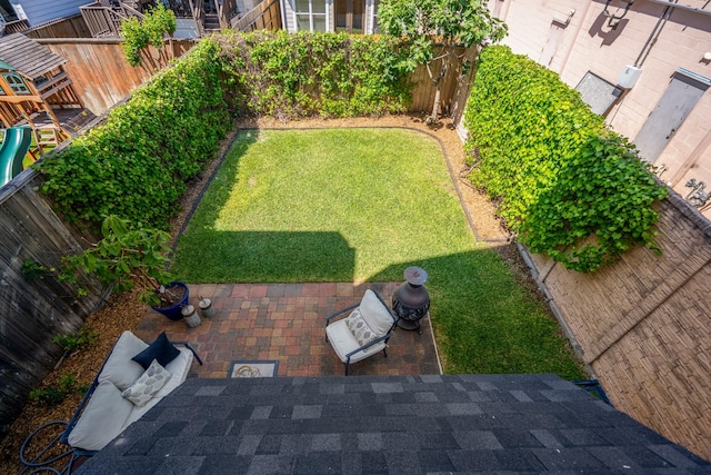1217 E 28th St, Houston, TX 77009 - view of yard featuring a patio area
